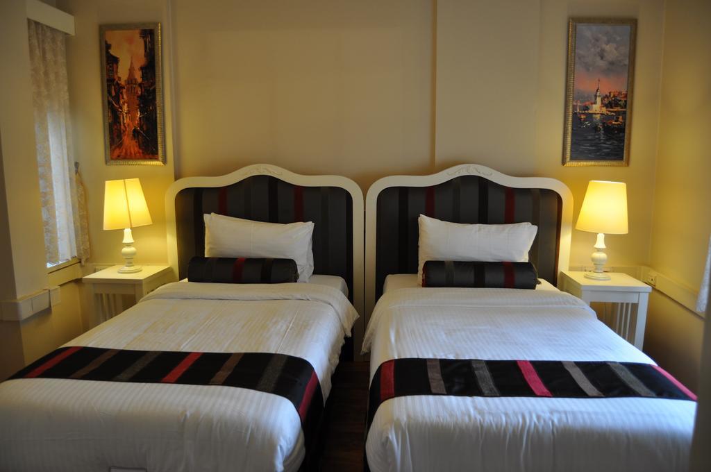 Away Suites Istanbul Exterior photo